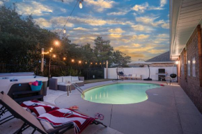 Relax by the Heated Pool and Hot Tub! No Pet Fee!